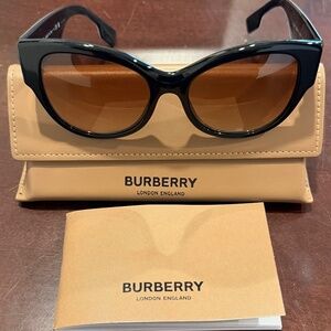 New Women’s Burberry Sunglasses